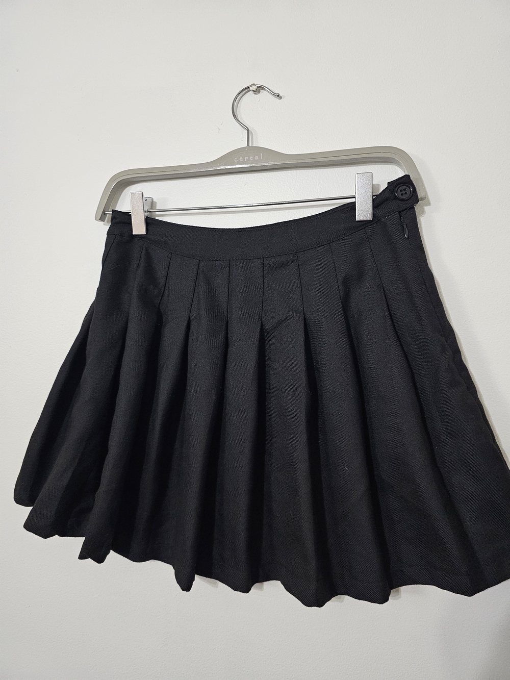 Forever 21 Black Pleated Skater Skirt
